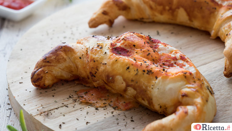 Croissant alla pizza