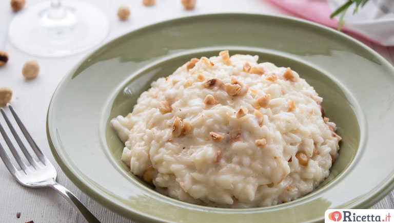 Risotto alle nocciole e toma