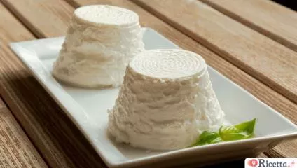 Ricotta, proprietà e caratteristiche