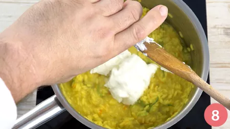 Risotto ai fiori di zucca e zafferano - Passaggio 8
