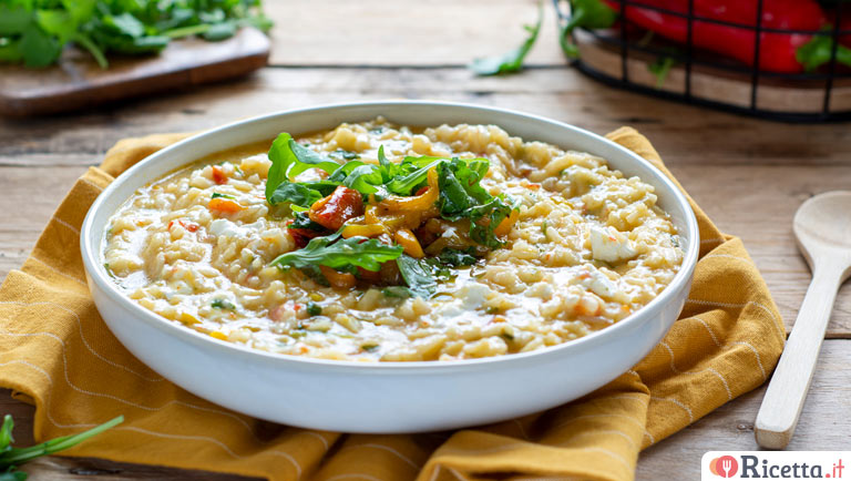 Risotto ai peperoni, rucola e stracchino