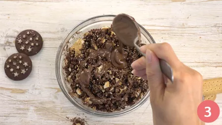 Salame al cioccolato con Pan di Stelle - Passaggio 3