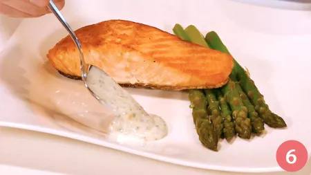 Salmone in padella con yogurt e asparagi - Passaggio 6
