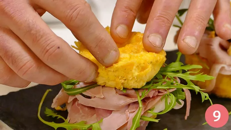 Infine chiudiamo con un'altra frittata.