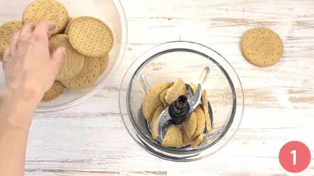 Sbriciolata al caffè senza cottura - Passaggio 1