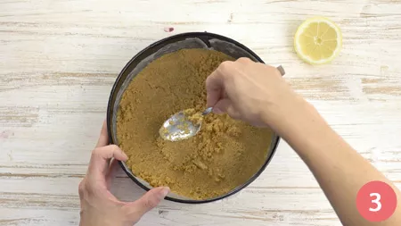 Sbriciolata al limone senza cottura - Passaggio 3