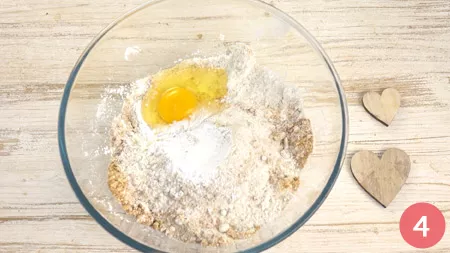 Sbriciolata di mele e amaretti - Passaggio 4