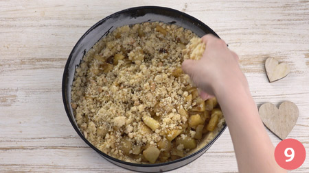 Sbriciolata di mele e amaretti - Passaggio 9