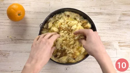 Sbriciolata di pandoro con crema all'arancia - Passaggio 10