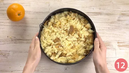 Sbriciolata di pandoro con crema all'arancia - Passaggio 12