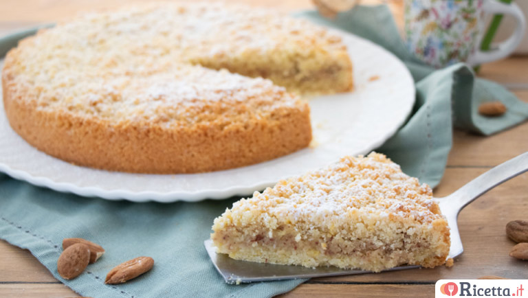 Sbriciolata frangipane, un dolce rustico con crema alle mandorle