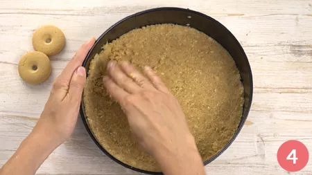 Sbriciolata ricotta e pere - Passaggio 4