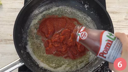 Scaloppine alla pizzaiola - Passaggio 6