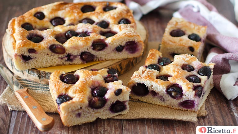 Schiacciata con l'uva