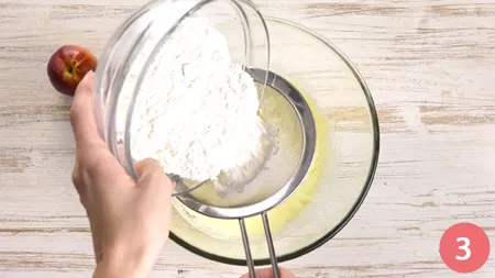 Schiacciata di pesche - Passaggio 3