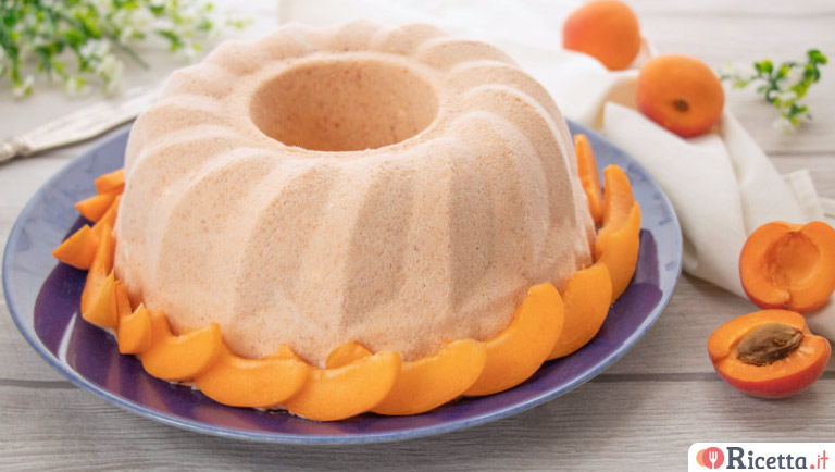 Semifreddo alle albicocche, il dolce estivo senza uova