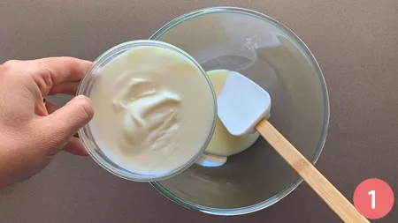 Semifreddo allo yogurt - Passaggio 1