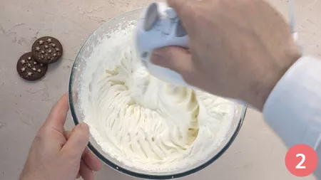 Semifreddo Pan di Stelle - Passaggio 2