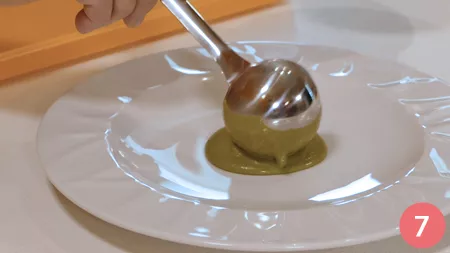 Sformato di parmigiano con crema di spinaci - Passaggio 7