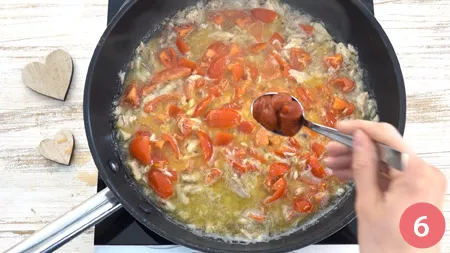 Spaghetti al sugo di sgombro e pomodorini - Passaggio 6