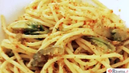 Spaghetti con le puntarelle, acciughe e briciole