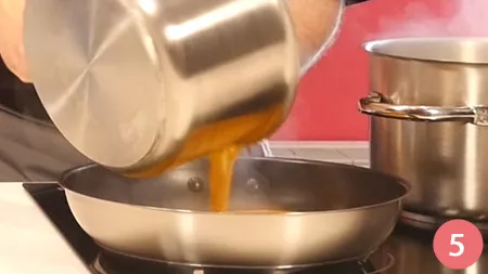 Spaghetti pomodoro e basilico - Passaggio 5