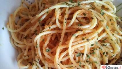 Spaghettini alle briciole aromatizzati al tartufo
