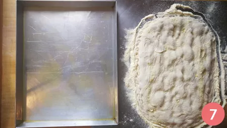 Stesura della pizza in teglia - pass 7