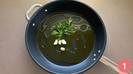 Tagliatelle funghi e salsiccia - P1