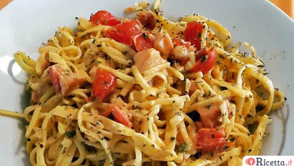 Ricetta Tagliolini Al Salmone Datterini E Maggiorana Consigli E Ingredienti Ricetta It