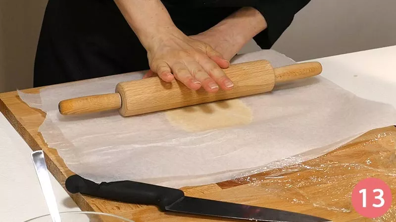 tartellette-di-brisè-con-kiwi-gamberi-e-cipolla-croccante13