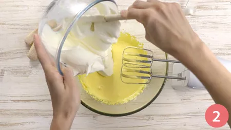 Whisking yolks with sugar