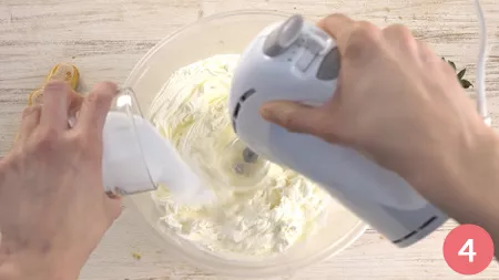 Tiramisù alle fragole - Passaggio 4