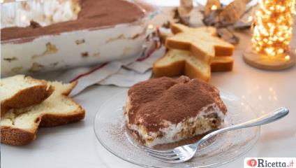 Tiramisù di Natale Bimby: la ricetta con il pandoro al posto dei savoiardi
