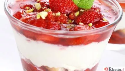 Tiramisù estivo senza mascarpone