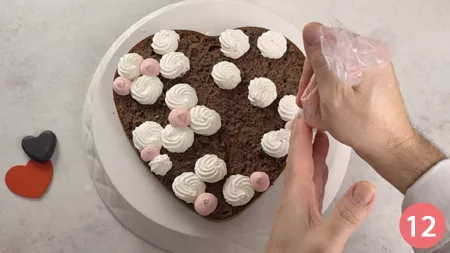 Torta a cuore - Passaggio 12