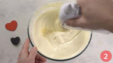 Torta a cuore - Passaggio 2