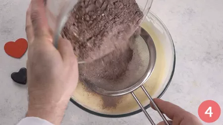 Torta a cuore - Passaggio 4