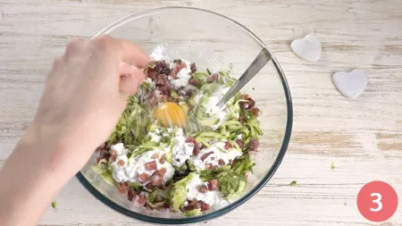 Torta a sole con zucchine e speck - Passaggio 3