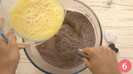 Torta al cioccolato in 5 minuti - Passaggio 6