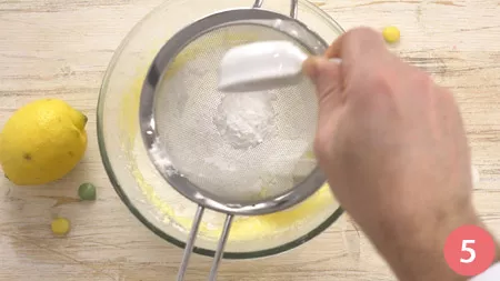 Torta al limoncello - Passo 5
