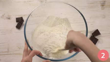 Torta all'acqua al cioccolato - Passo 2