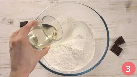 Torta all'acqua al cioccolato - Passo 3