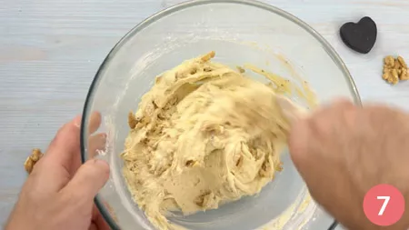 Torta alle noci - Passo 7