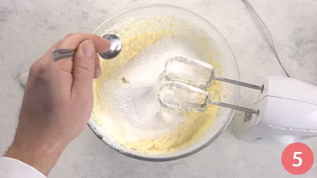 Torta bicolore - Passaggio 5