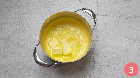 Torta al cacao con crema mousseline e lamponi - P 3