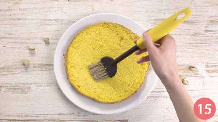 Torta con crema al pistacchio - Passaggio 15