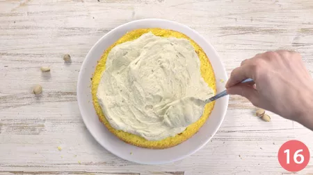 Torta con crema al pistacchio - Passaggio 16