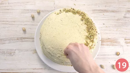 Torta con crema al pistacchio - Passaggio 19
