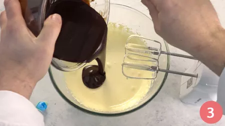 Torta di compleanno al cioccolato - Passaggio 3